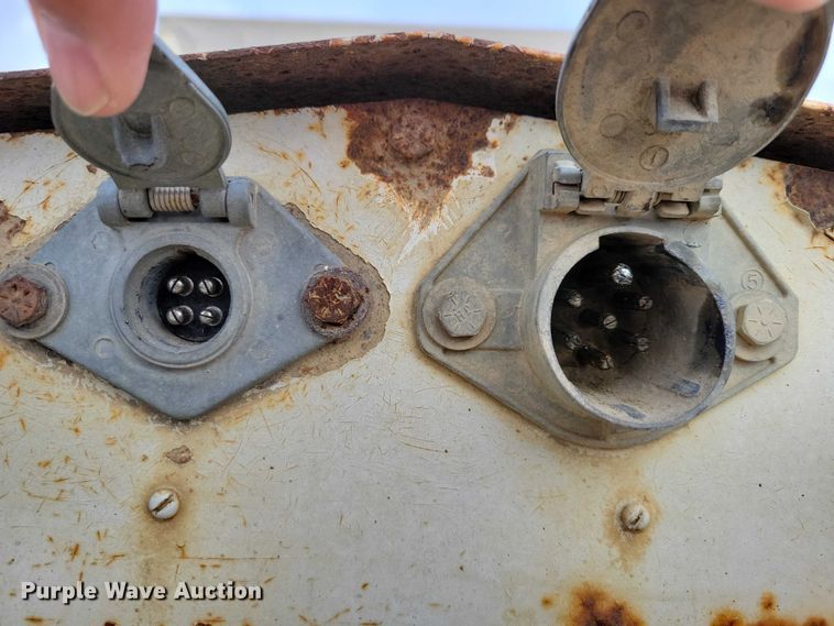 image for item EA2754 1991 Ranch Manufacturing Co bottom dump trailer