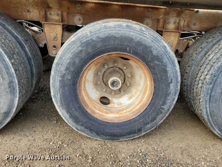 image for item EA2754 1991 Ranch Manufacturing Co bottom dump trailer