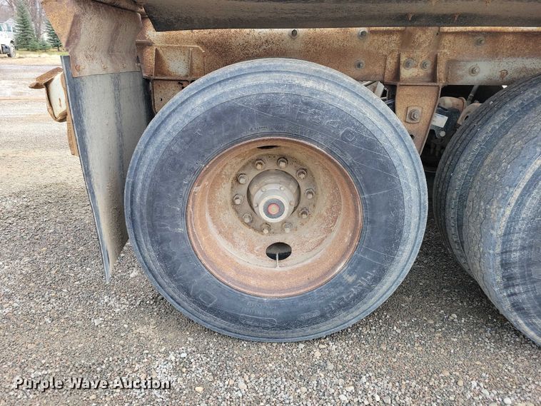 image for item EA2754 1991 Ranch Manufacturing Co bottom dump trailer