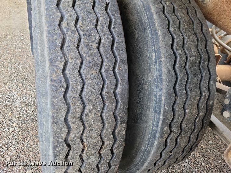 image for item EA2754 1991 Ranch Manufacturing Co bottom dump trailer