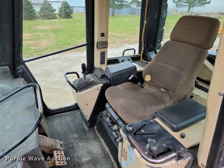 image for item EA2755 1998 Caterpillar 953C 