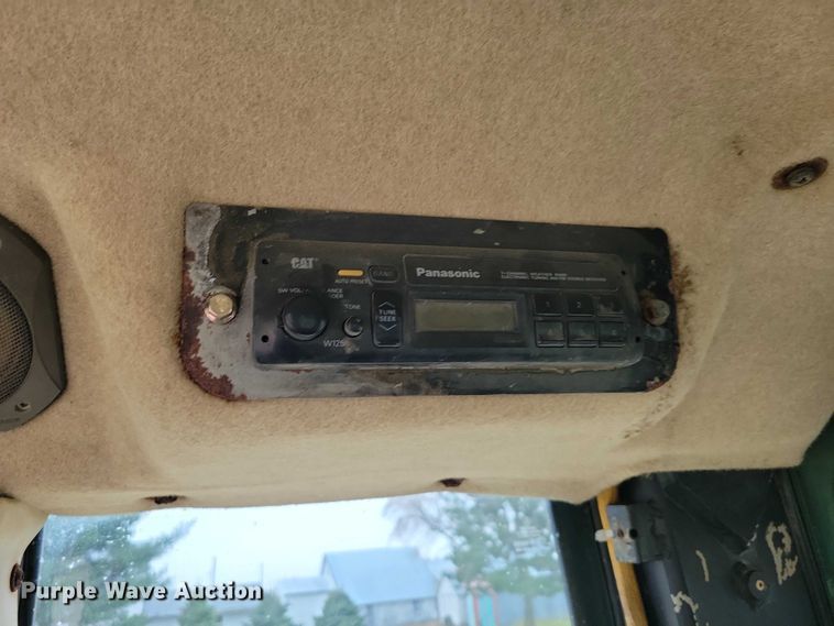 image for item EA2755 1998 Caterpillar 953C 