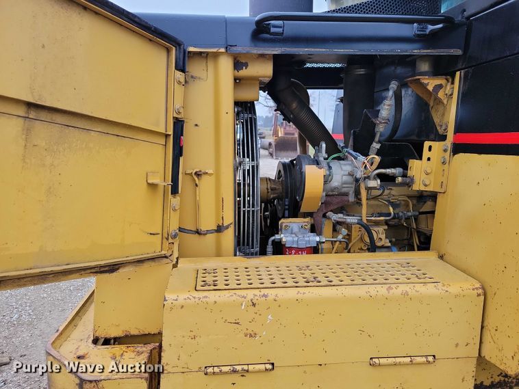 image for item EA2755 1998 Caterpillar 953C 