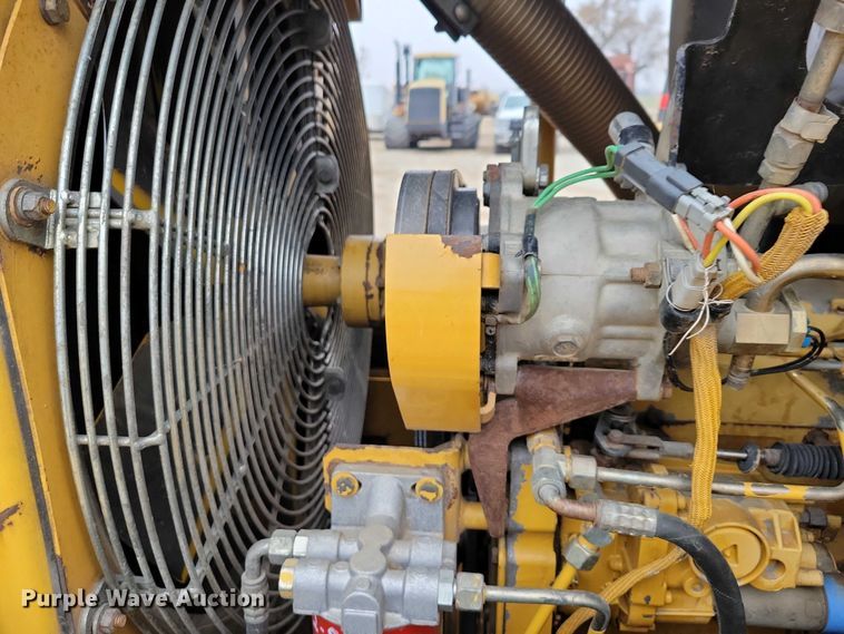 image for item EA2755 1998 Caterpillar 953C 