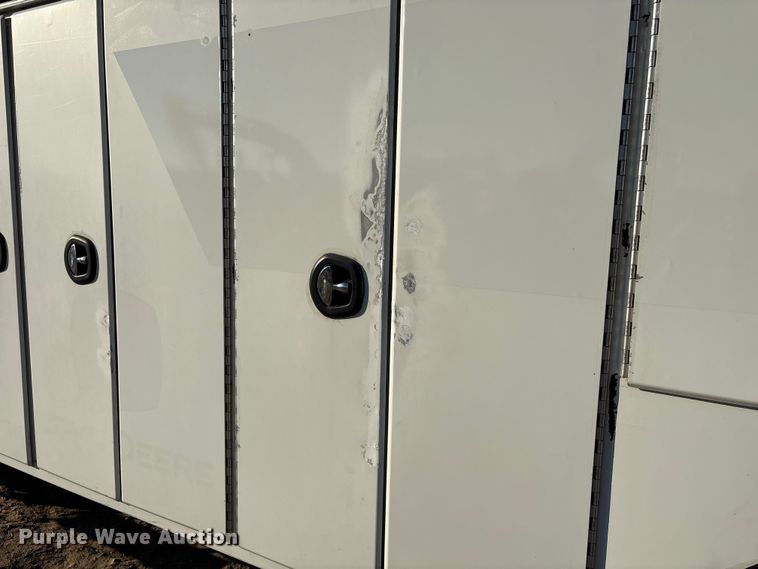 image for item EA6983 2014 Freightliner Business Class M2 utility / service truck