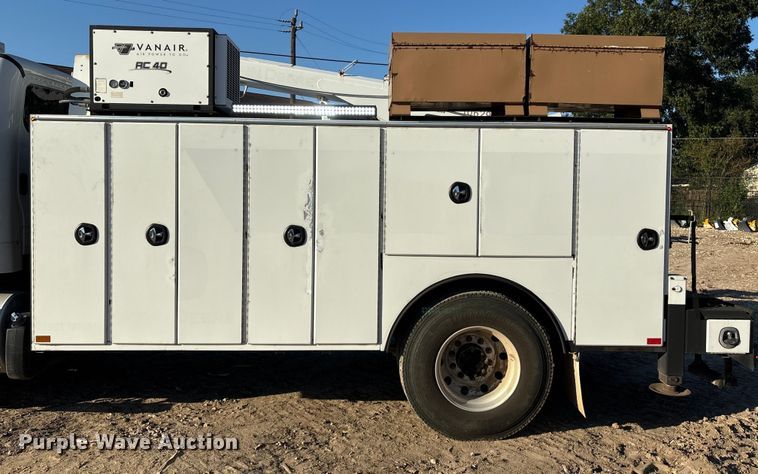 image for item EA6983 2014 Freightliner Business Class M2 utility / service truck