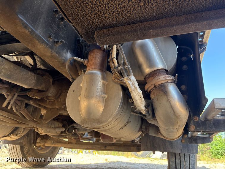 image for item EA6983 2014 Freightliner Business Class M2 utility / service truck