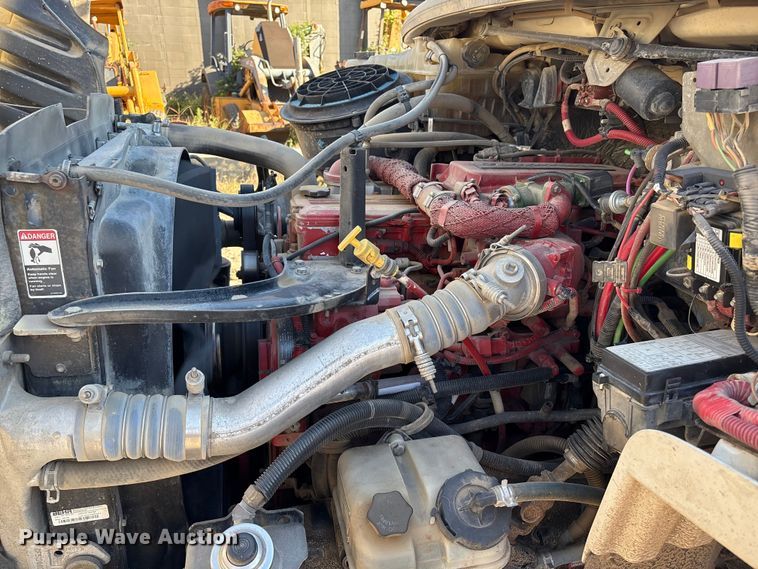 image for item EA6983 2014 Freightliner Business Class M2 utility / service truck