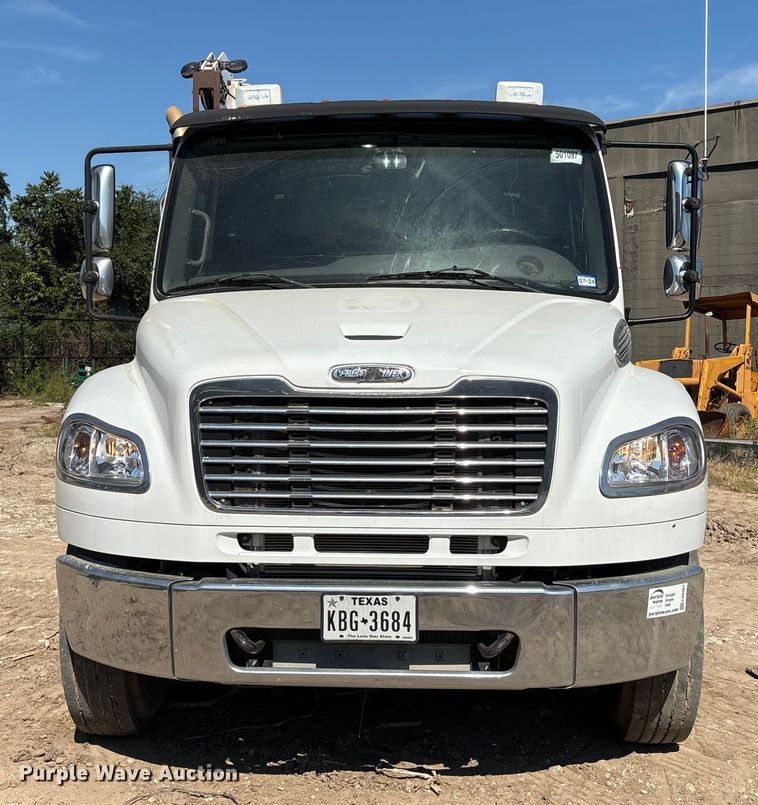 image for item EA6984 2014 Freightliner Business Class M2 utility / service truck