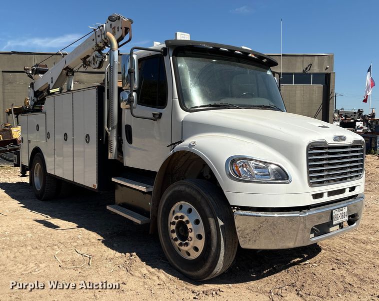 image for item EA6984 2014 Freightliner Business Class M2 utility / service truck
