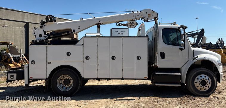 image for item EA6984 2014 Freightliner Business Class M2 utility / service truck