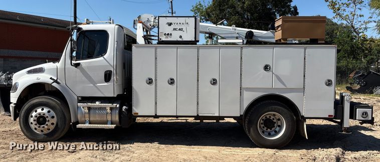 image for item EA6984 2014 Freightliner Business Class M2 utility / service truck