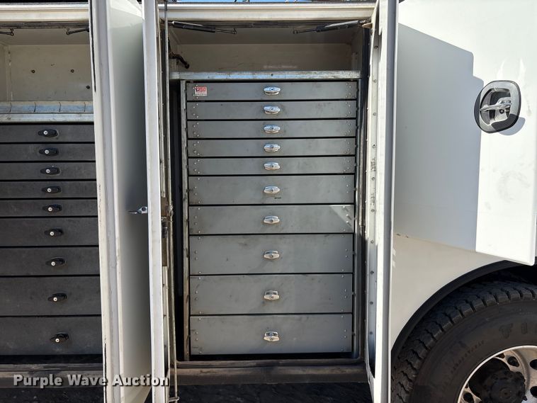 image for item EA6984 2014 Freightliner Business Class M2 utility / service truck