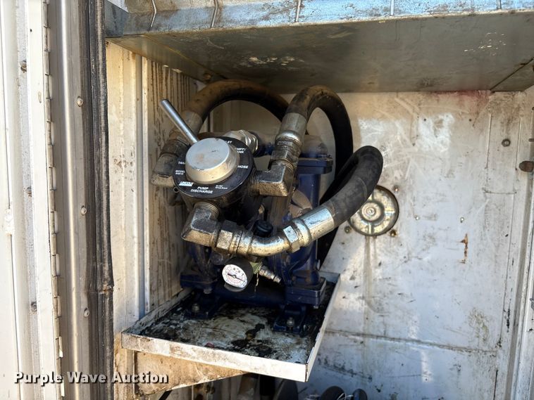 image for item EA6984 2014 Freightliner Business Class M2 utility / service truck