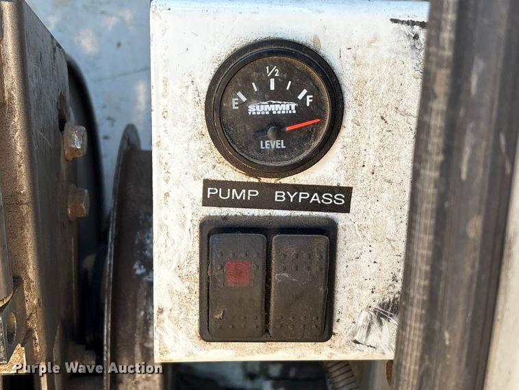 image for item EA6984 2014 Freightliner Business Class M2 utility / service truck