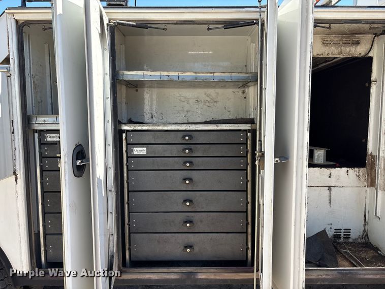 image for item EA6984 2014 Freightliner Business Class M2 utility / service truck