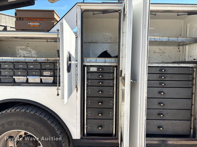 image for item EA6984 2014 Freightliner Business Class M2 utility / service truck