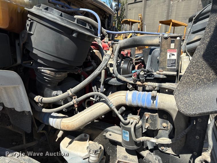 image for item EA6984 2014 Freightliner Business Class M2 utility / service truck