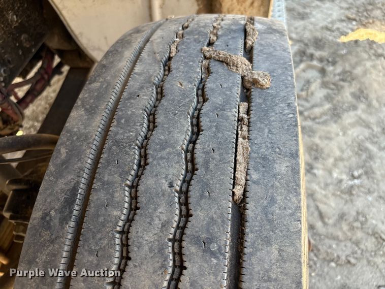 image for item EA6984 2014 Freightliner Business Class M2 utility / service truck