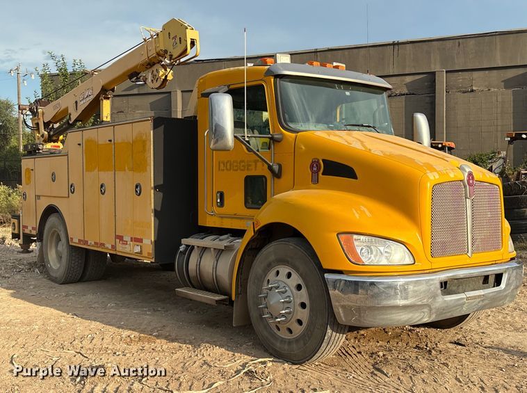 image for item EA6985 2012 Kenworth T370 utility / service truck