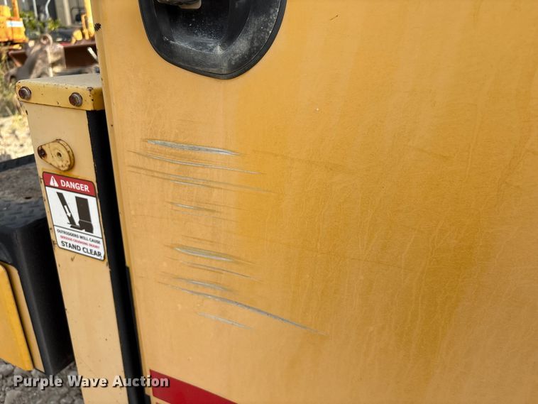 image for item EA6985 2012 Kenworth T370 utility / service truck