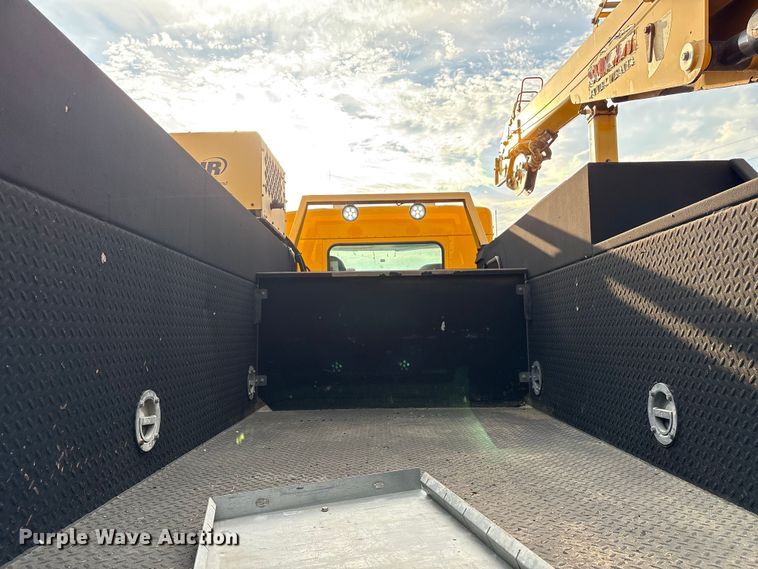 image for item EA6985 2012 Kenworth T370 utility / service truck