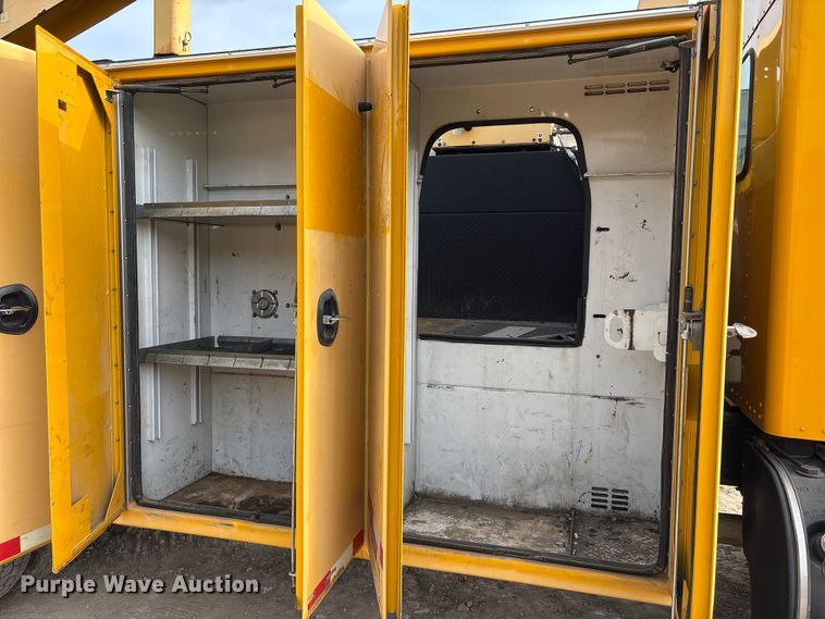 image for item EA6985 2012 Kenworth T370 utility / service truck