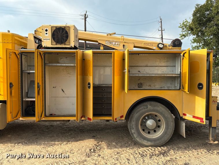 image for item EA6985 2012 Kenworth T370 utility / service truck