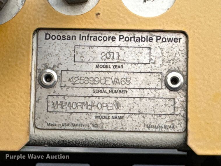 image for item EA6985 2012 Kenworth T370 utility / service truck