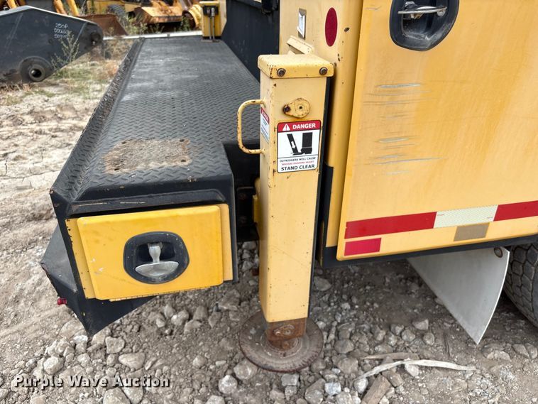 image for item EA6985 2012 Kenworth T370 utility / service truck