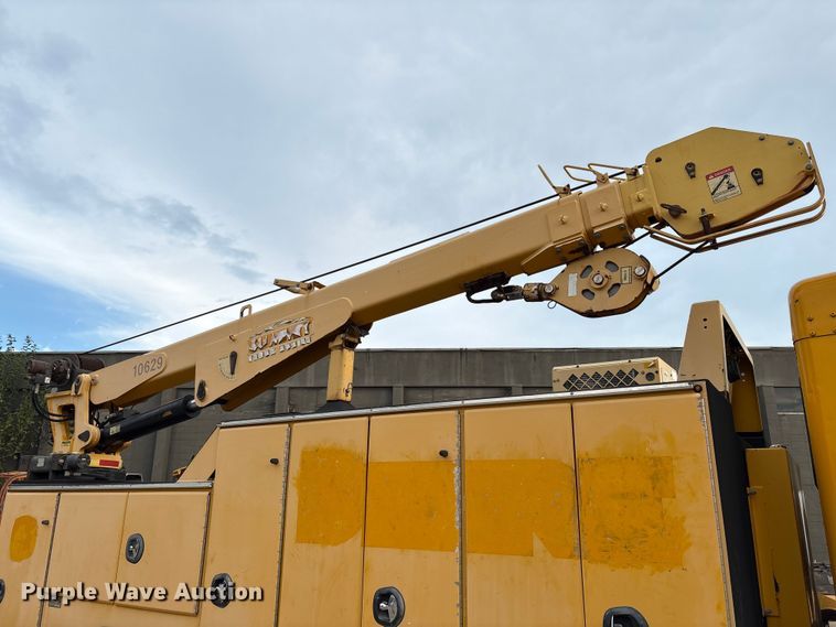 image for item EA6985 2012 Kenworth T370 utility / service truck