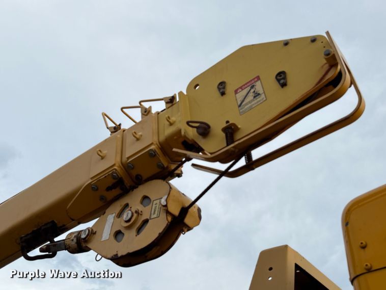 image for item EA6985 2012 Kenworth T370 utility / service truck