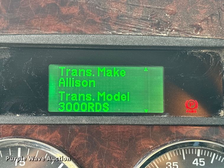 image for item EA6985 2012 Kenworth T370 utility / service truck