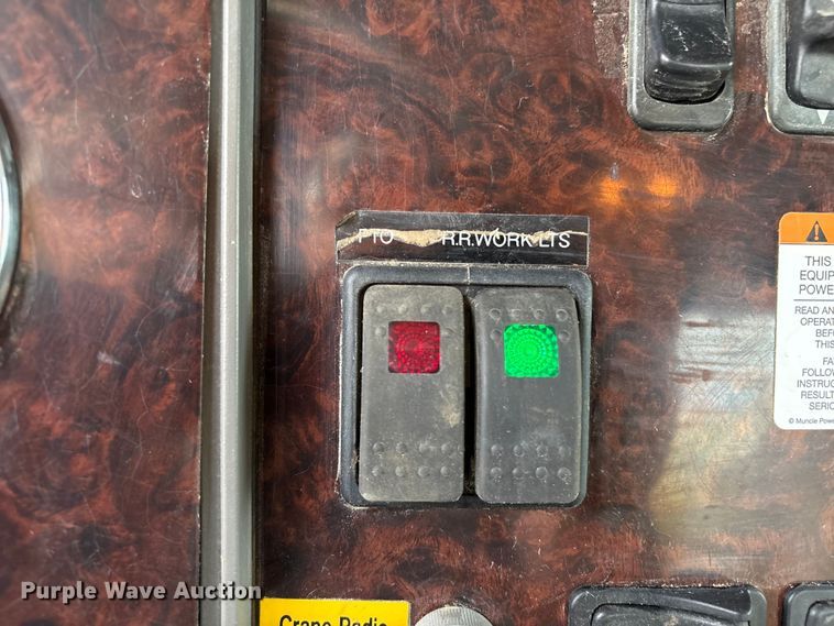 image for item EA6985 2012 Kenworth T370 utility / service truck