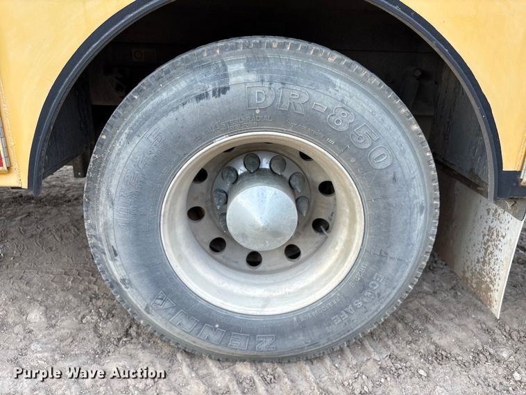 image for item EA6985 2012 Kenworth T370 utility / service truck