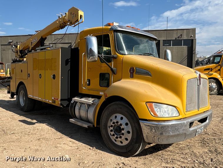 image for item EA6986 2012 Kenworth T370 utility / service truck