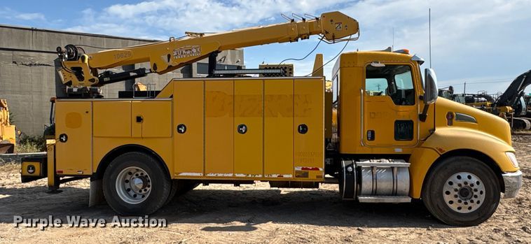 image for item EA6986 2012 Kenworth T370 utility / service truck