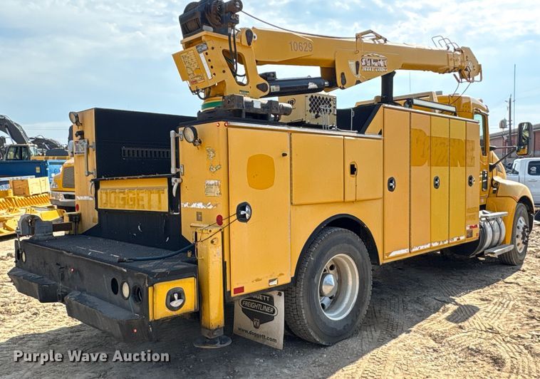 image for item EA6986 2012 Kenworth T370 utility / service truck