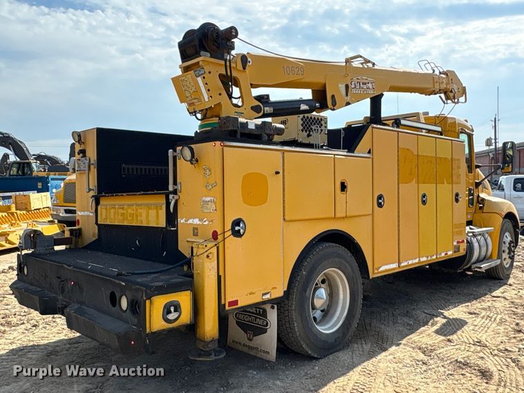 image for item EA6986 2012 Kenworth T370 utility / service truck