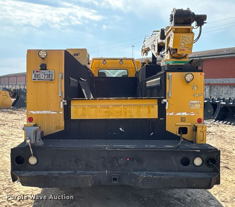 image for item EA6986 2012 Kenworth T370 utility / service truck