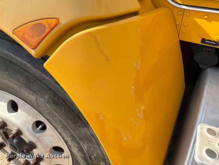 image for item EA6986 2012 Kenworth T370 utility / service truck