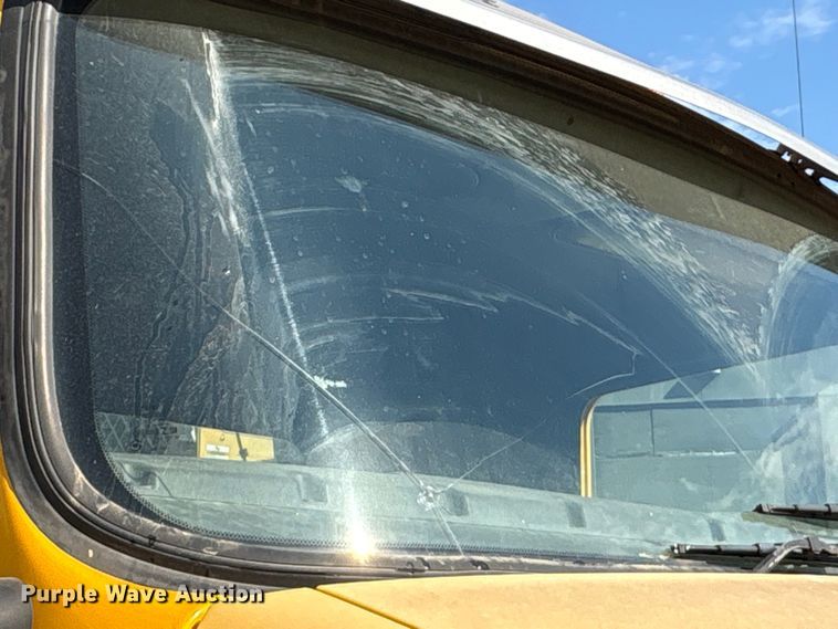 image for item EA6986 2012 Kenworth T370 utility / service truck