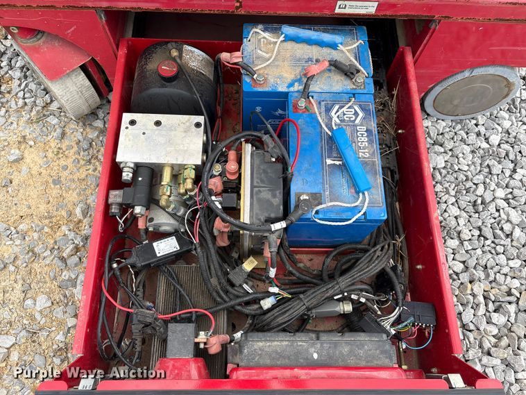 image for item EA7085 2019 MEC 1330SE scissor lift