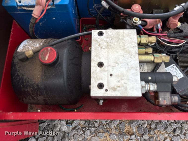 image for item EA7085 2019 MEC 1330SE scissor lift