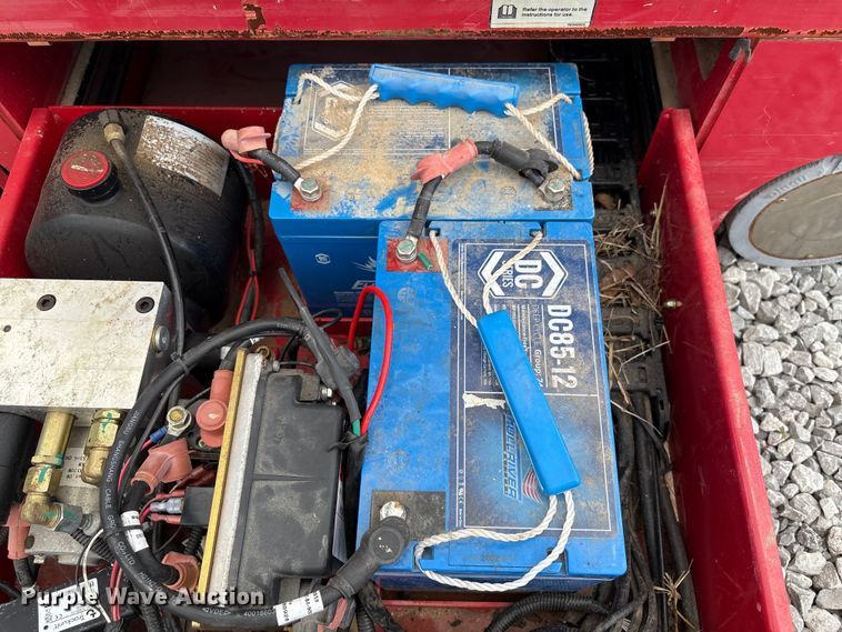 image for item EA7085 2019 MEC 1330SE scissor lift