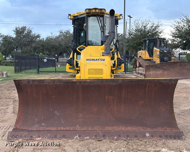 TOPADOR FRONTAL 2022 KOMATSU D51PXI24