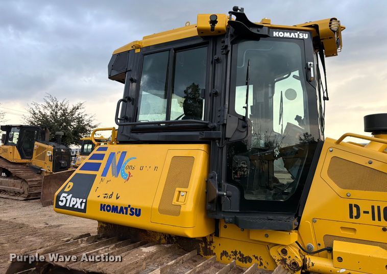 image for item EA7086 2022 Komatsu D51PXi-24 dozer
