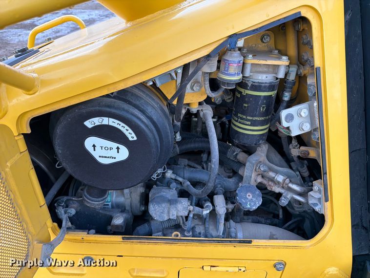 image for item EA7086 2022 Komatsu D51PXi-24 dozer