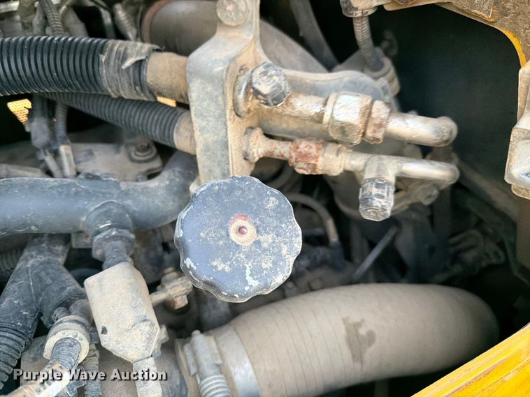 image for item EA7086 2022 Komatsu D51PXi-24 dozer