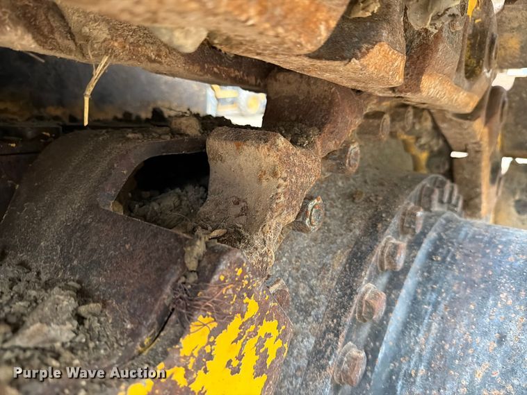 image for item EA7086 2022 Komatsu D51PXi-24 dozer